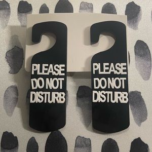 PLEASE DO NOT DISTURB Door Sign Earrings